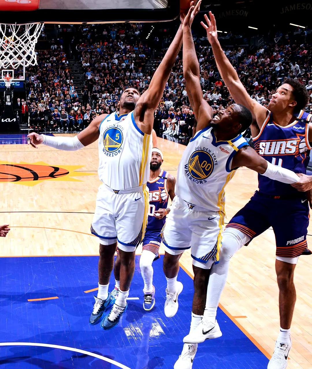 关于NBA战术调整奏效,成功扭转局势的信息 关于NBA战术调整奏效,成功扭转局势的信息