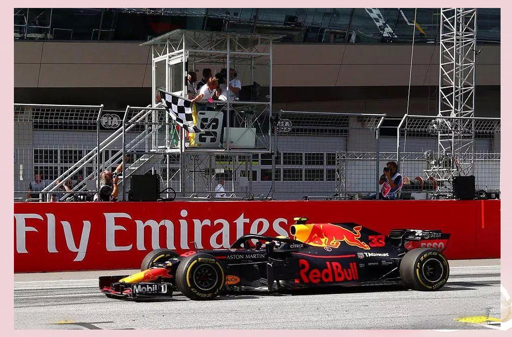 哈斯车队绝杀迈凯伦，维斯塔潘带队取胜