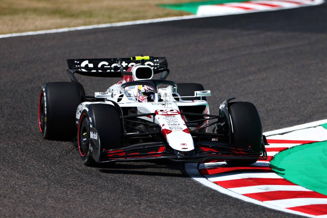 红牛二队翻盘索伯车队，维斯塔潘带队取胜