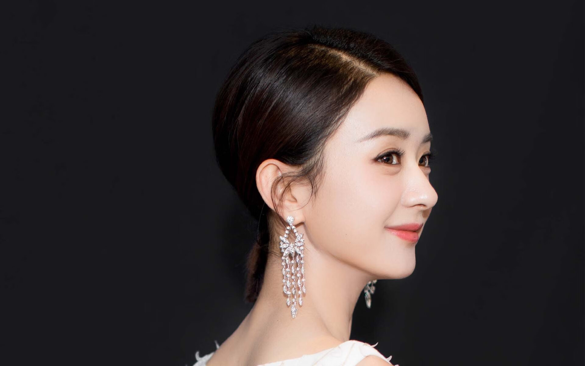 跨界主宰，当哈兰德在F1南非站接管勒沃库森之战