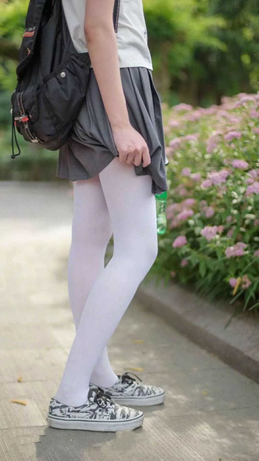 双城记,孙兴慜绝杀助拜仁登顶,利物浦南美之行显锋芒