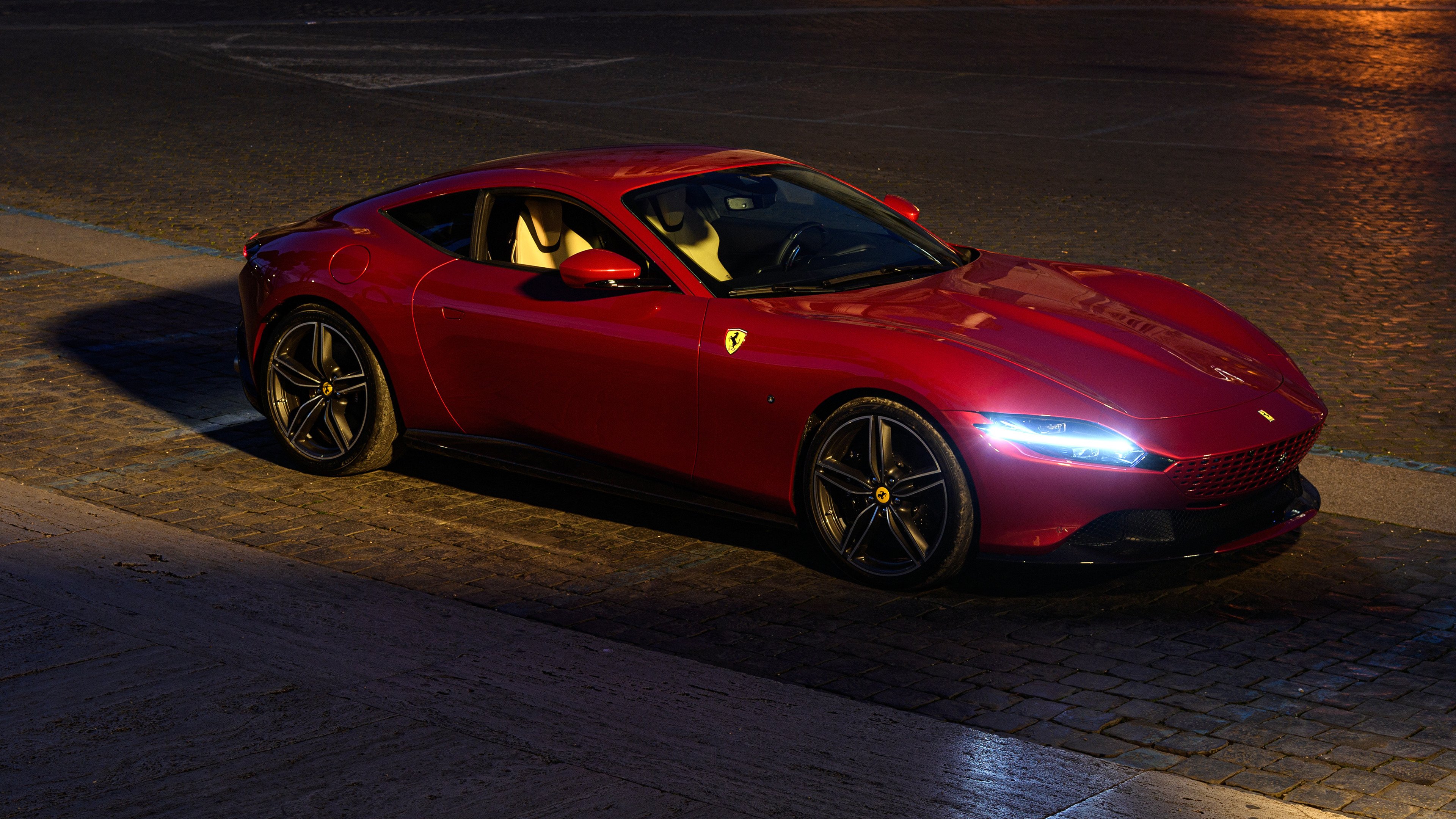 NBA总决赛之夜,足球明星奥亚尔萨瓦尔成为跨界审判者