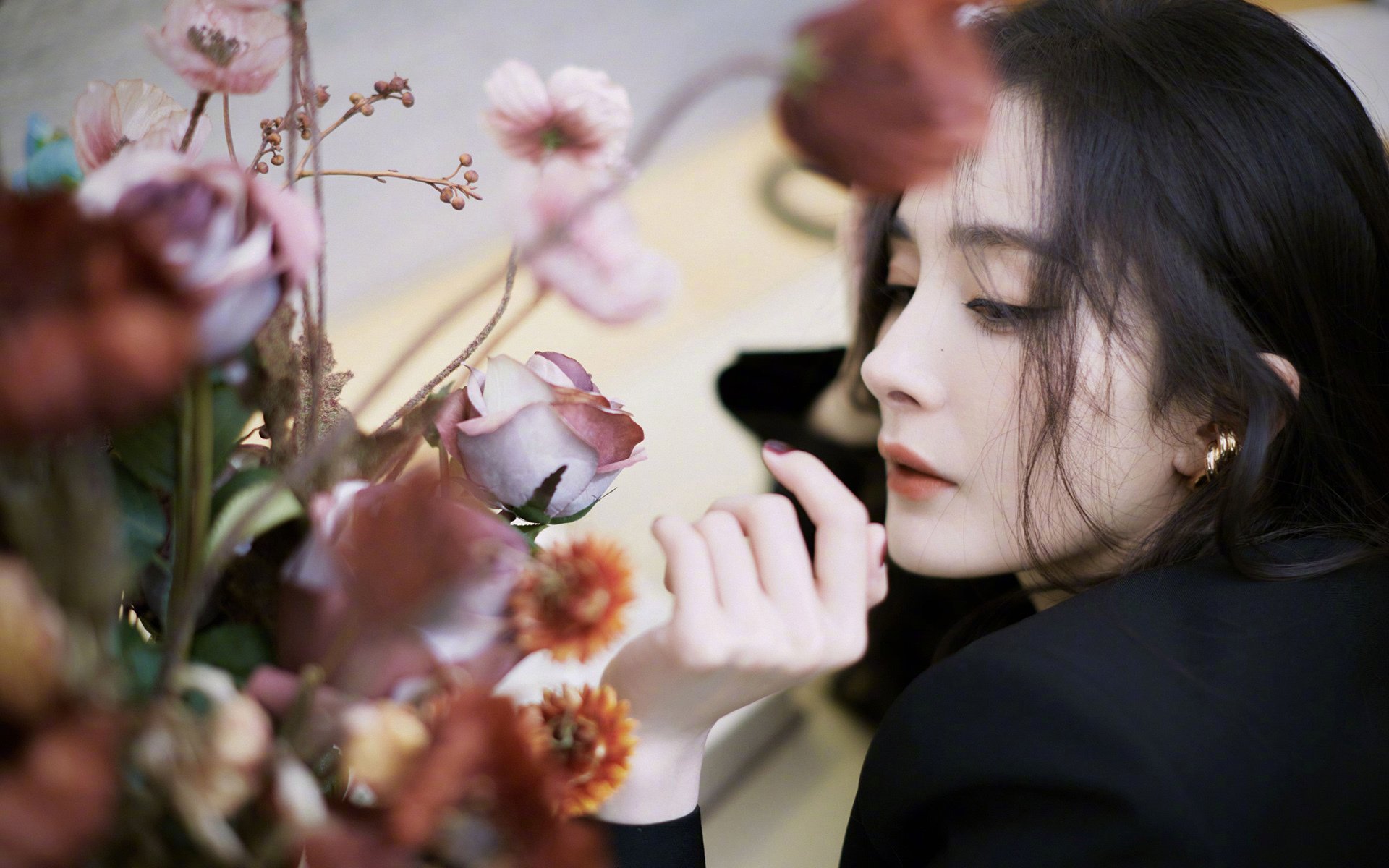 火焰与铁骑,2026世界杯H组生死战,伊朗绝杀斯洛伐克,贝林厄姆以一己之力照亮世界